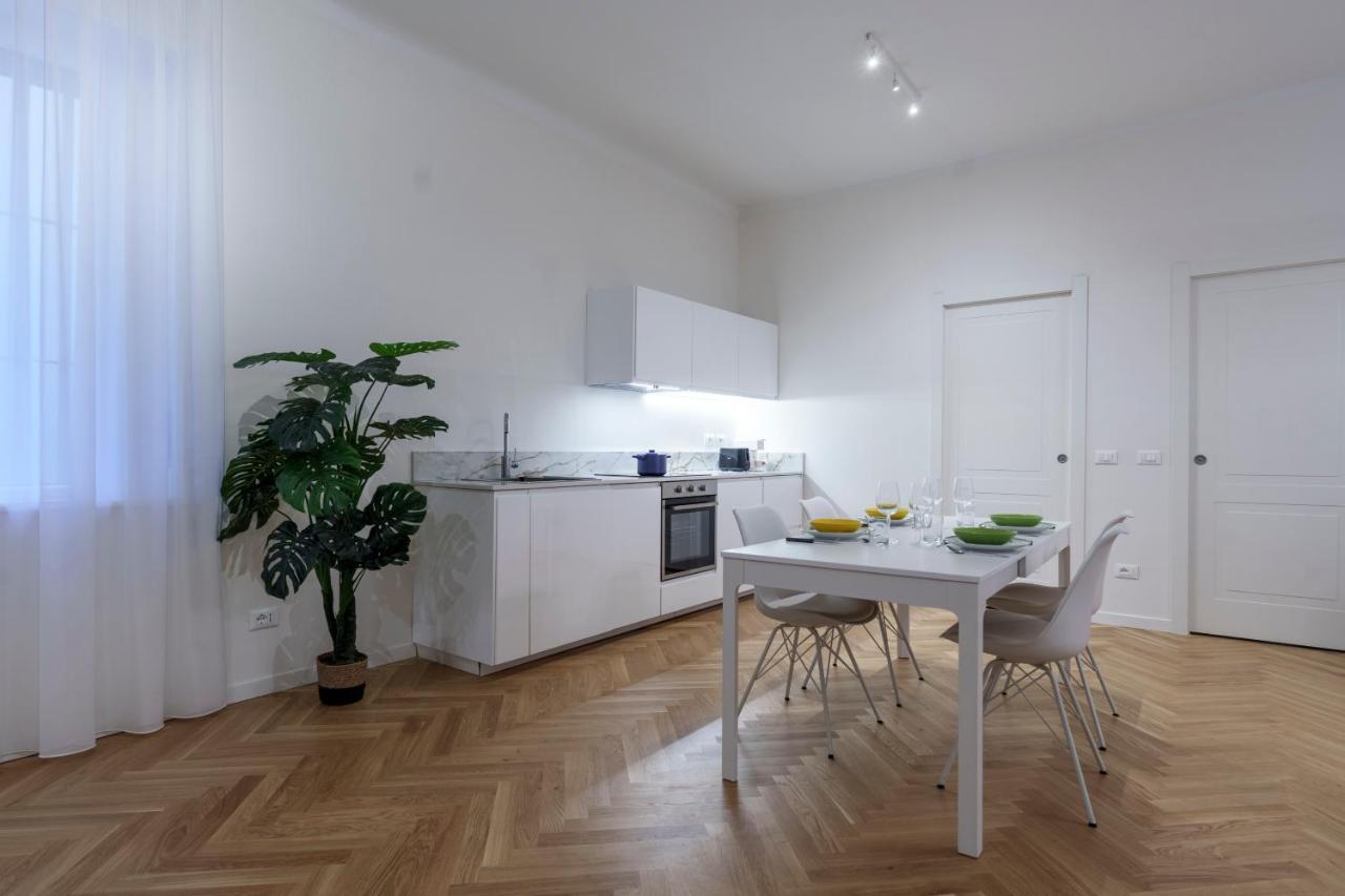 Апартаменты Porta Venezia-Trilocale-Luxury Con Wifi-Neflix Милан Экстерьер фото